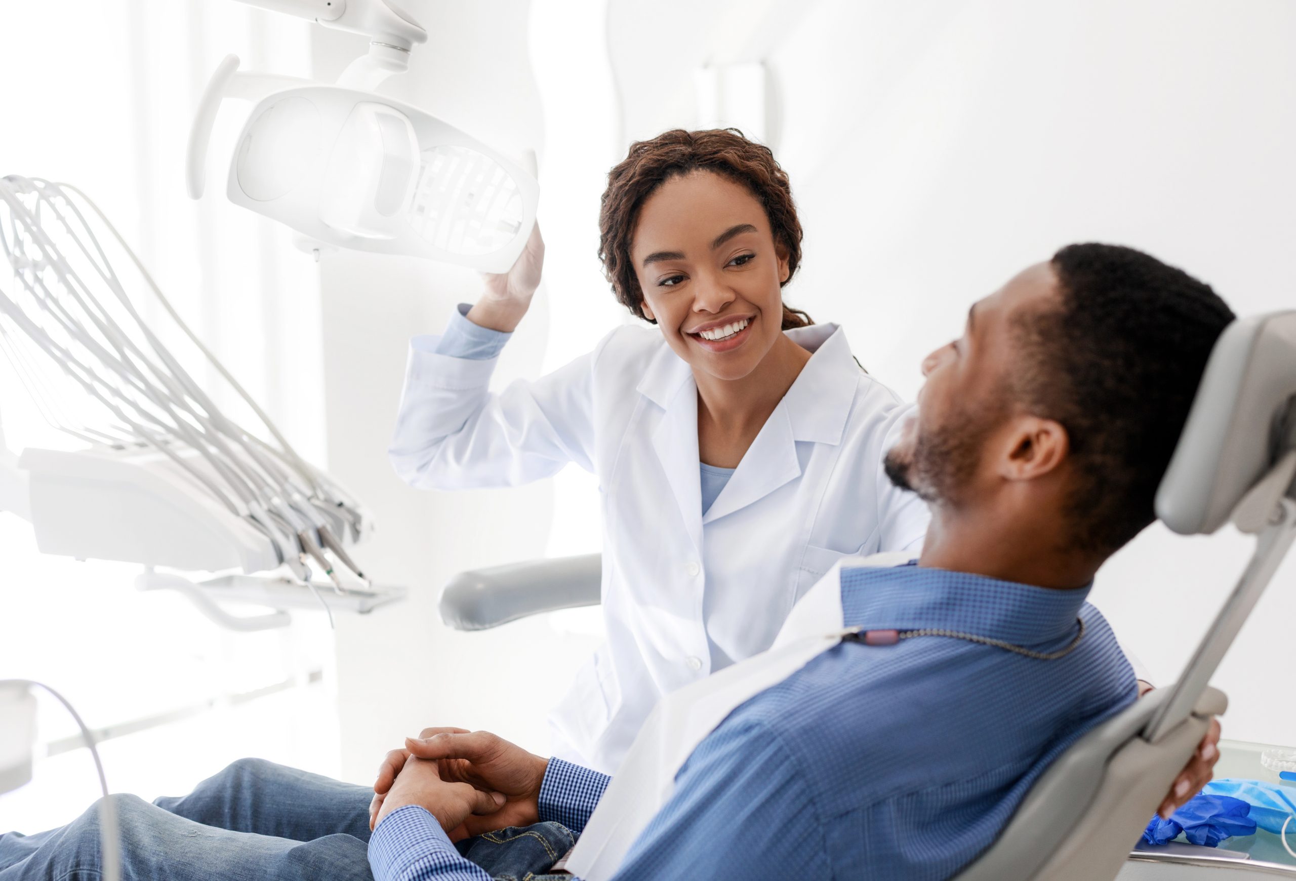 Are Dental Crowns the Right Solution for Your Damaged Tooth? 8 Are Dental Crowns the Right Solution for Your Damaged Tooth?